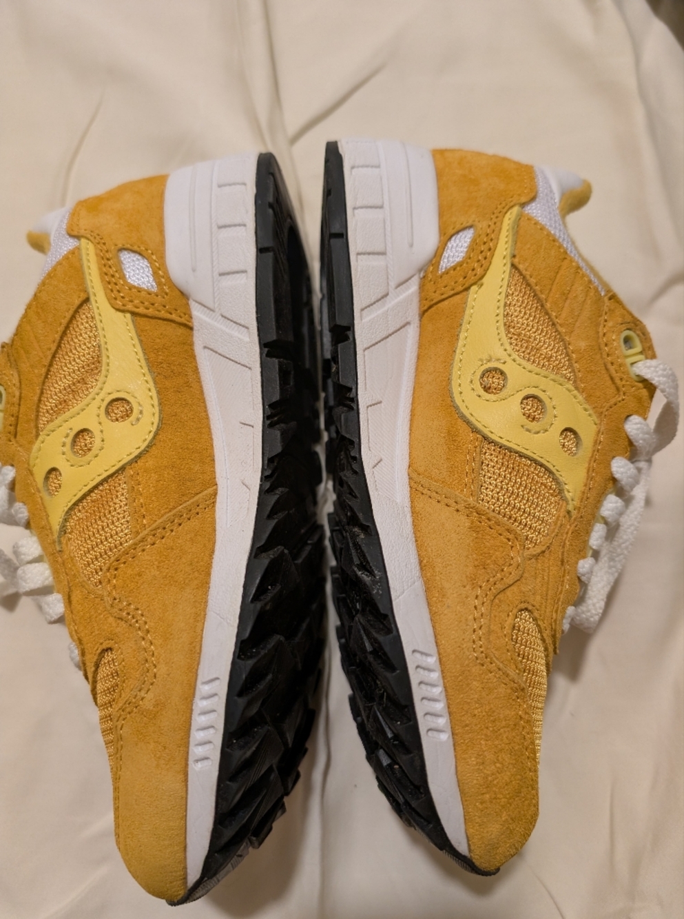 Saucony Shadow 5000 Sneakers - Mustard Yellow Suede & Mesh Sneakers 6.5 - Picture 3 of 6
